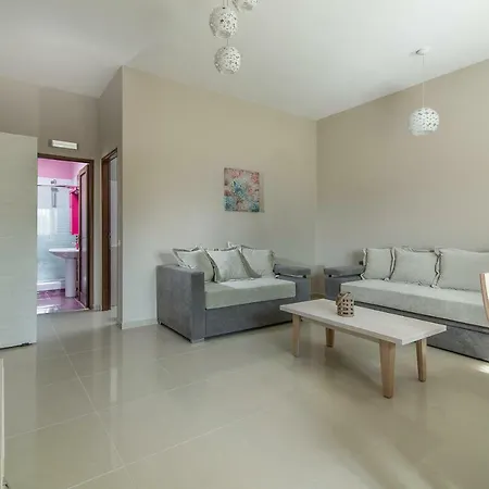 Luxury Marianna Апартаменты Неос-Мармарас