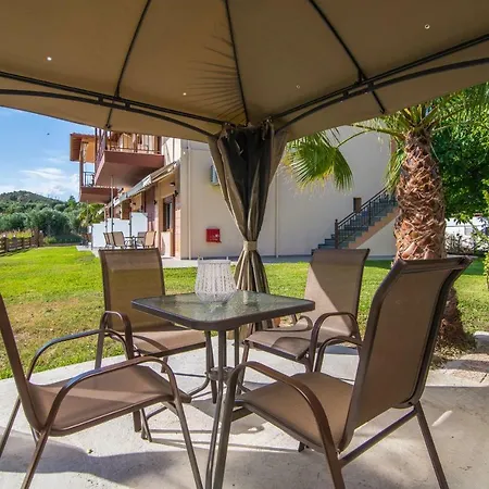 Apartment Luxury Marianna Neos Marmaras