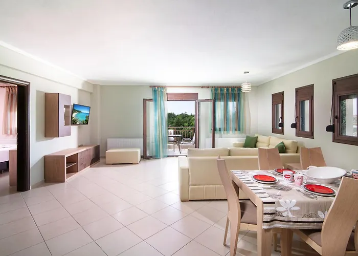 Luxury Marianna Neos Marmaras